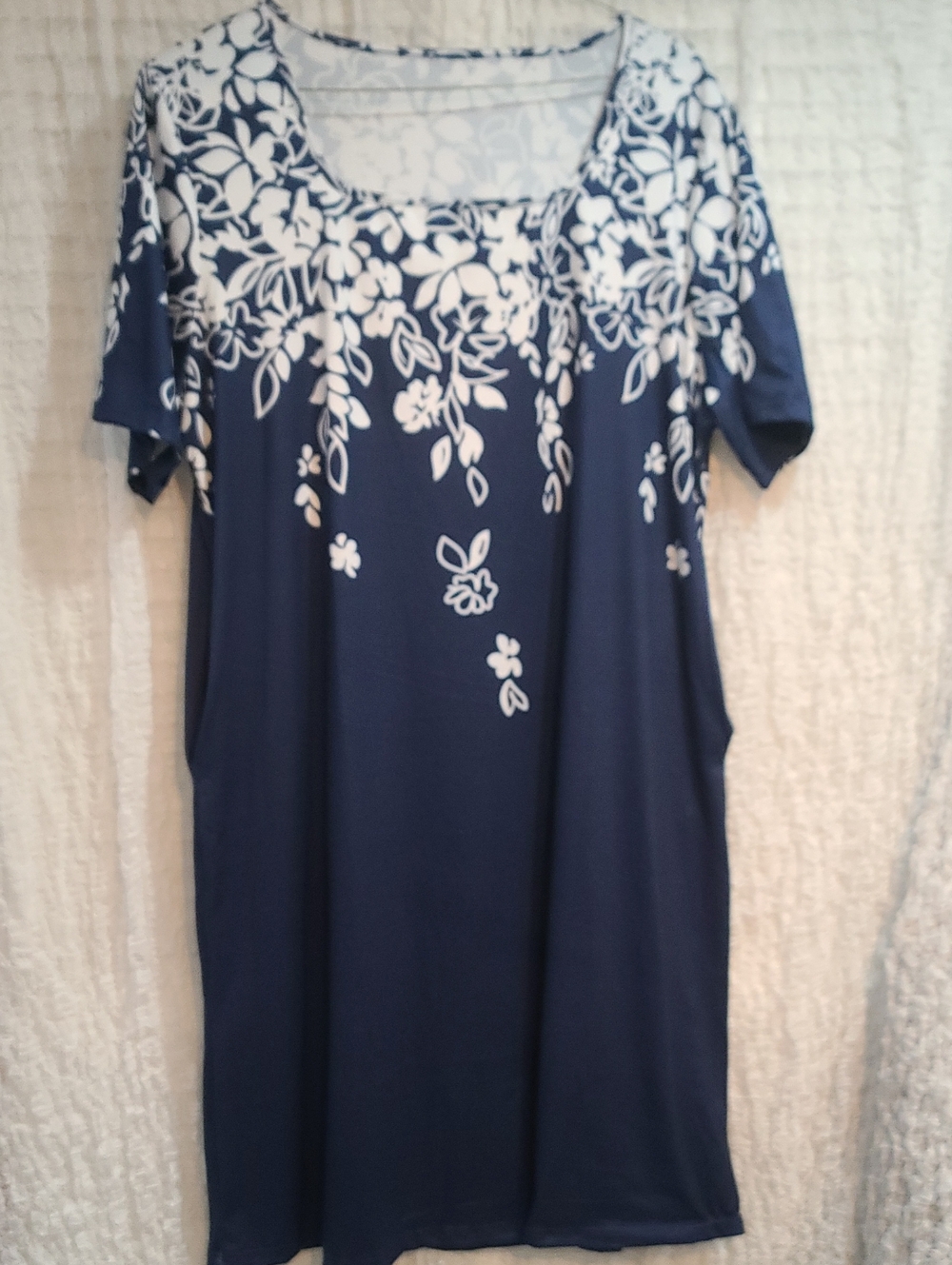 Navy Floral Scoop Neck Midi 3XL Dress - Women With Pockets PTP 28  NWOT